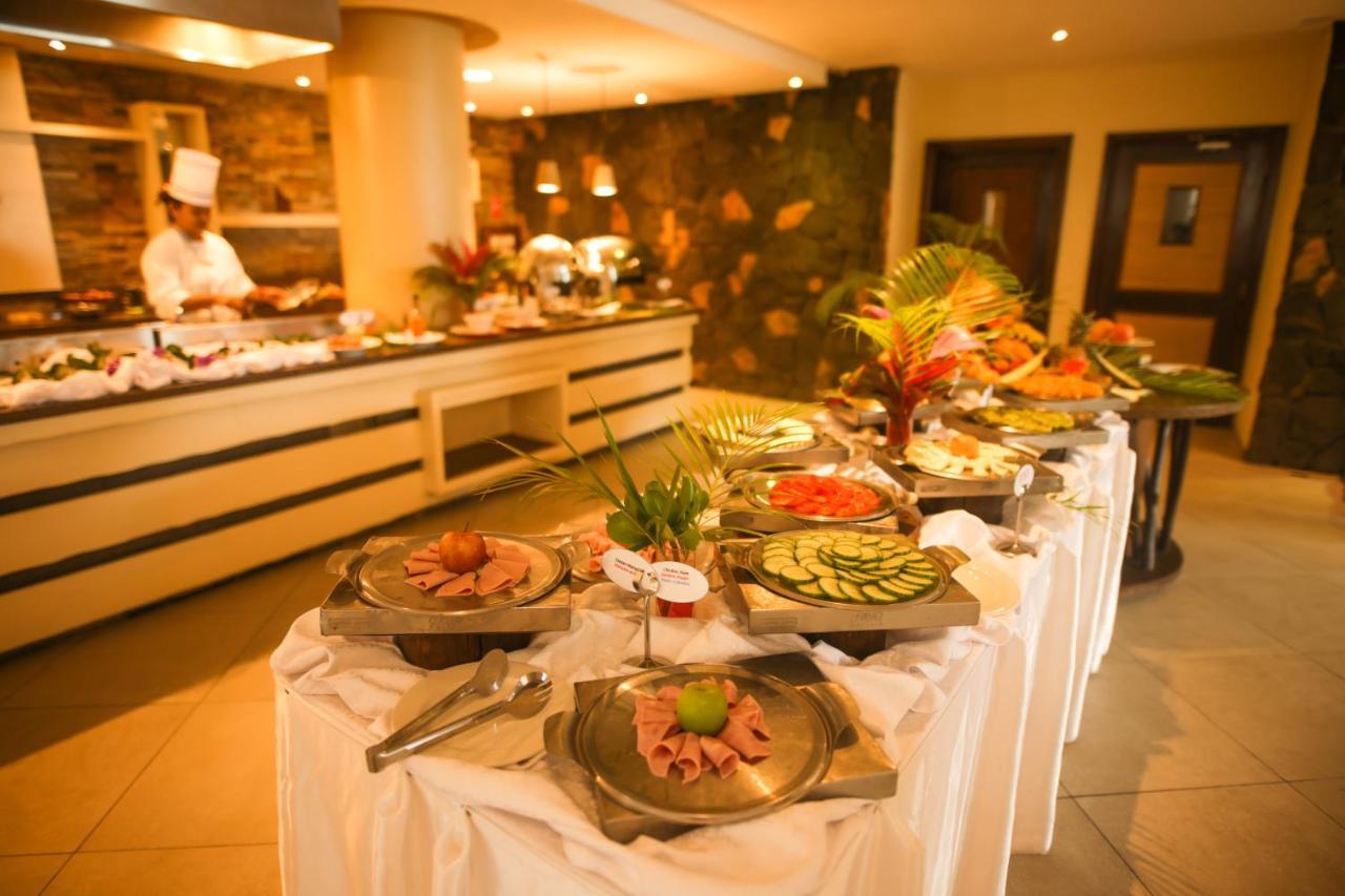 Hotel Laguna &
